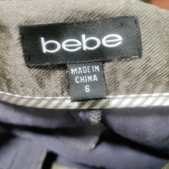 Bebe Punk Twee Metallic Gray Tiered Pleated Mini Skirt With Side 6 - Picture 8 of 9